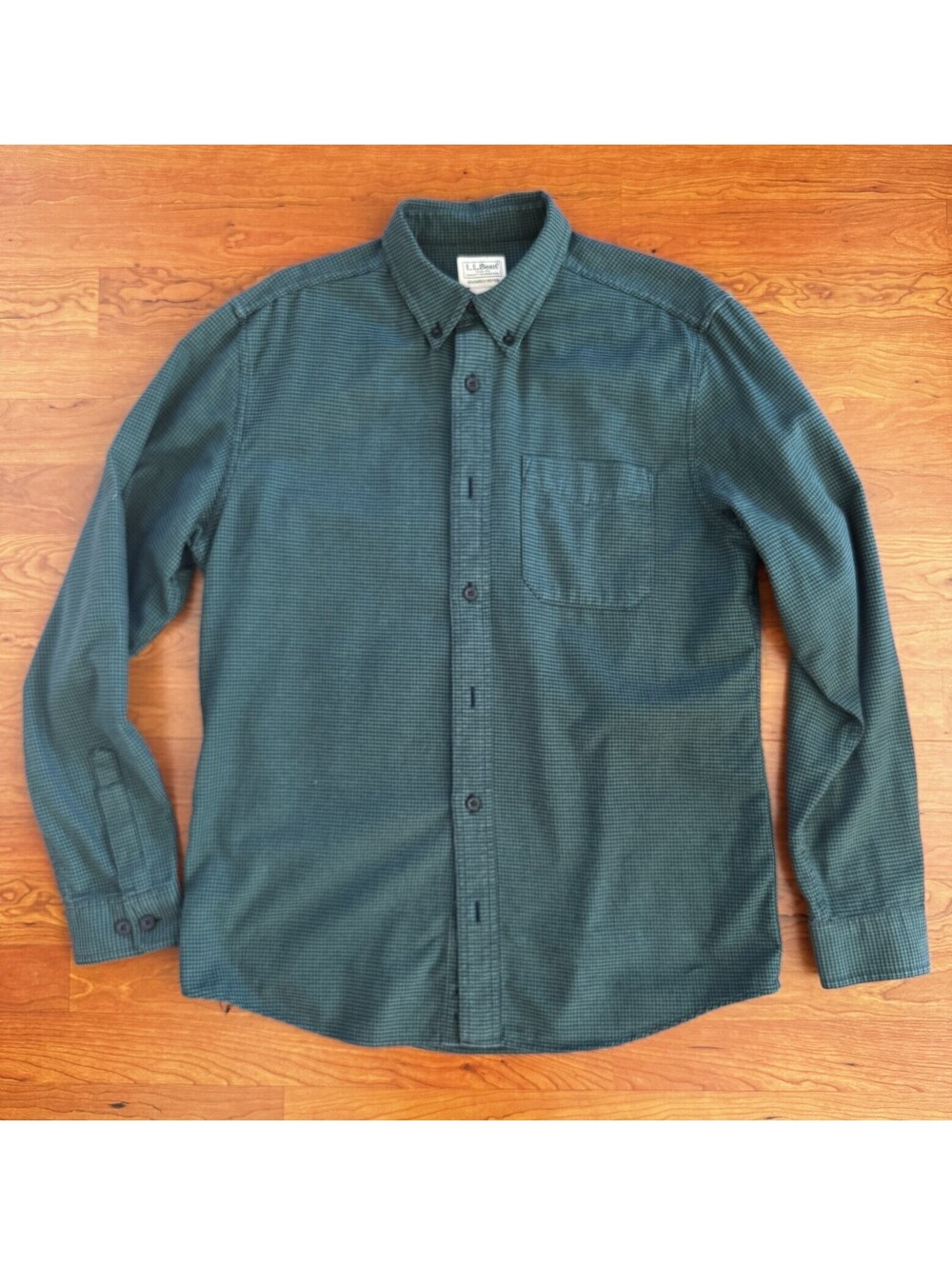 L.L. Bean Cotton Check Flannel Slightly Fitted Mens Medium